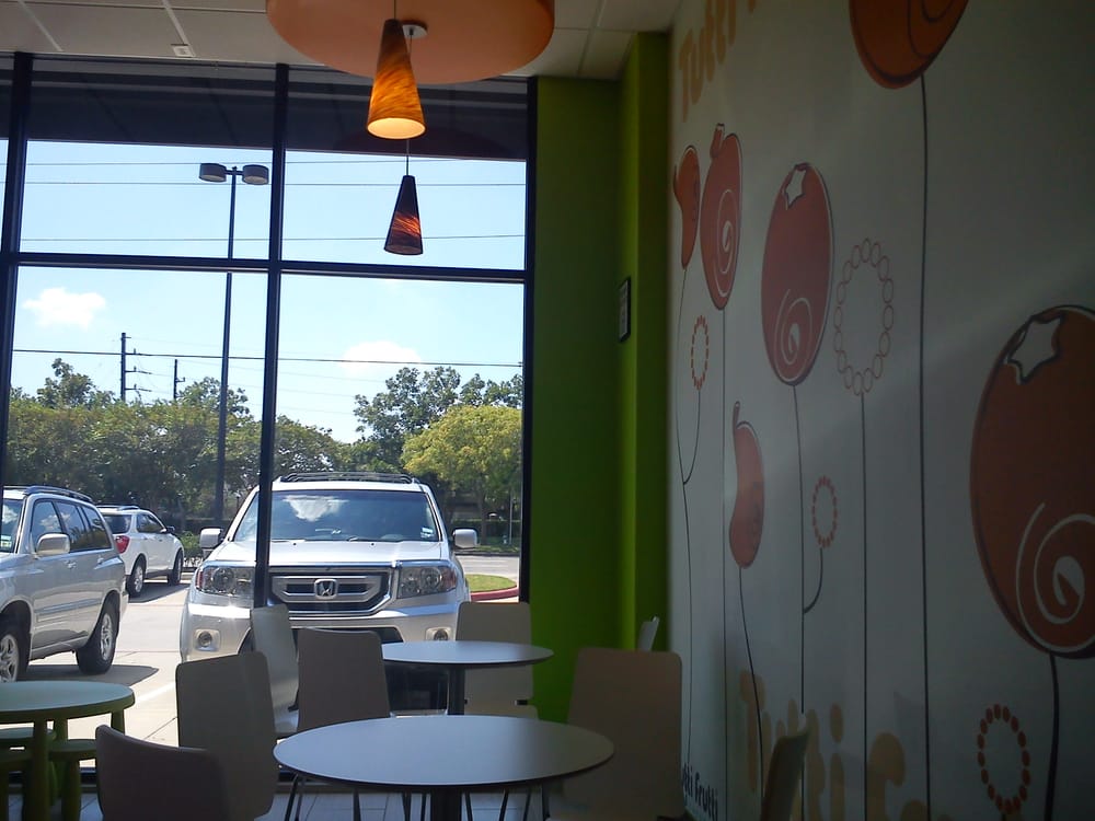tutti frutti frozen yogurt photo